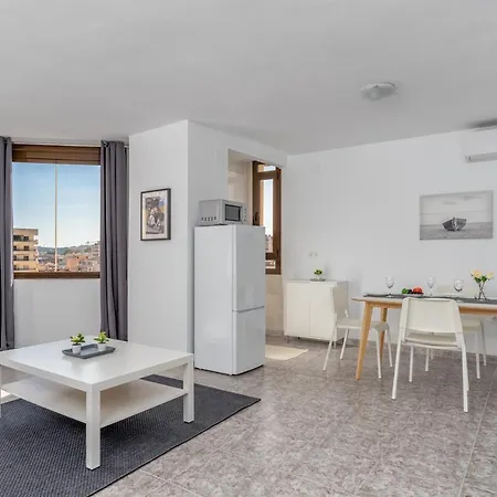 Flat With Pool By Costarentals - Ref 171