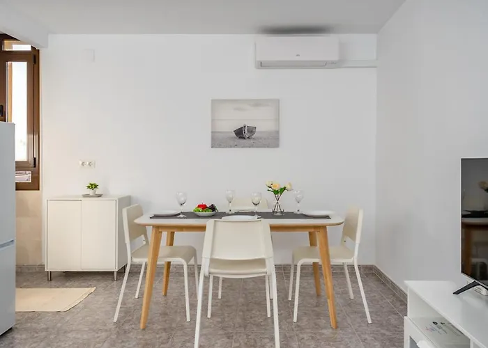 Flat With Pool By Costarentals - Ref 171 Fuengirola