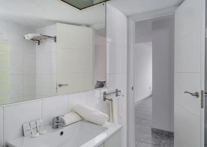 Flat With Pool By Costarentals - Ref 171