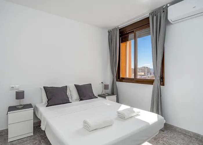 Flat With Pool By Costarentals - Ref 171 דירה